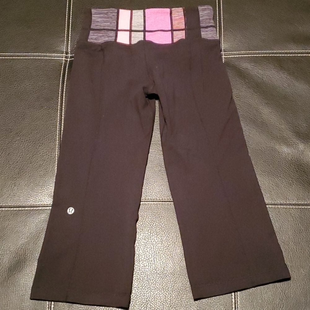 🍋 Lululemon cropped reversable leggings